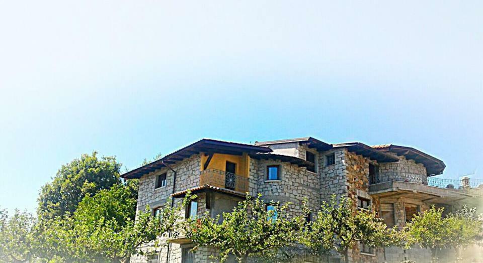 B&B Gennargentu 丰尼 外观 照片
